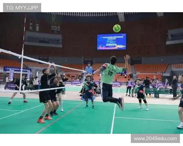 2025 武威全民健身气排球赛开赛 18 支队伍馆内争锋